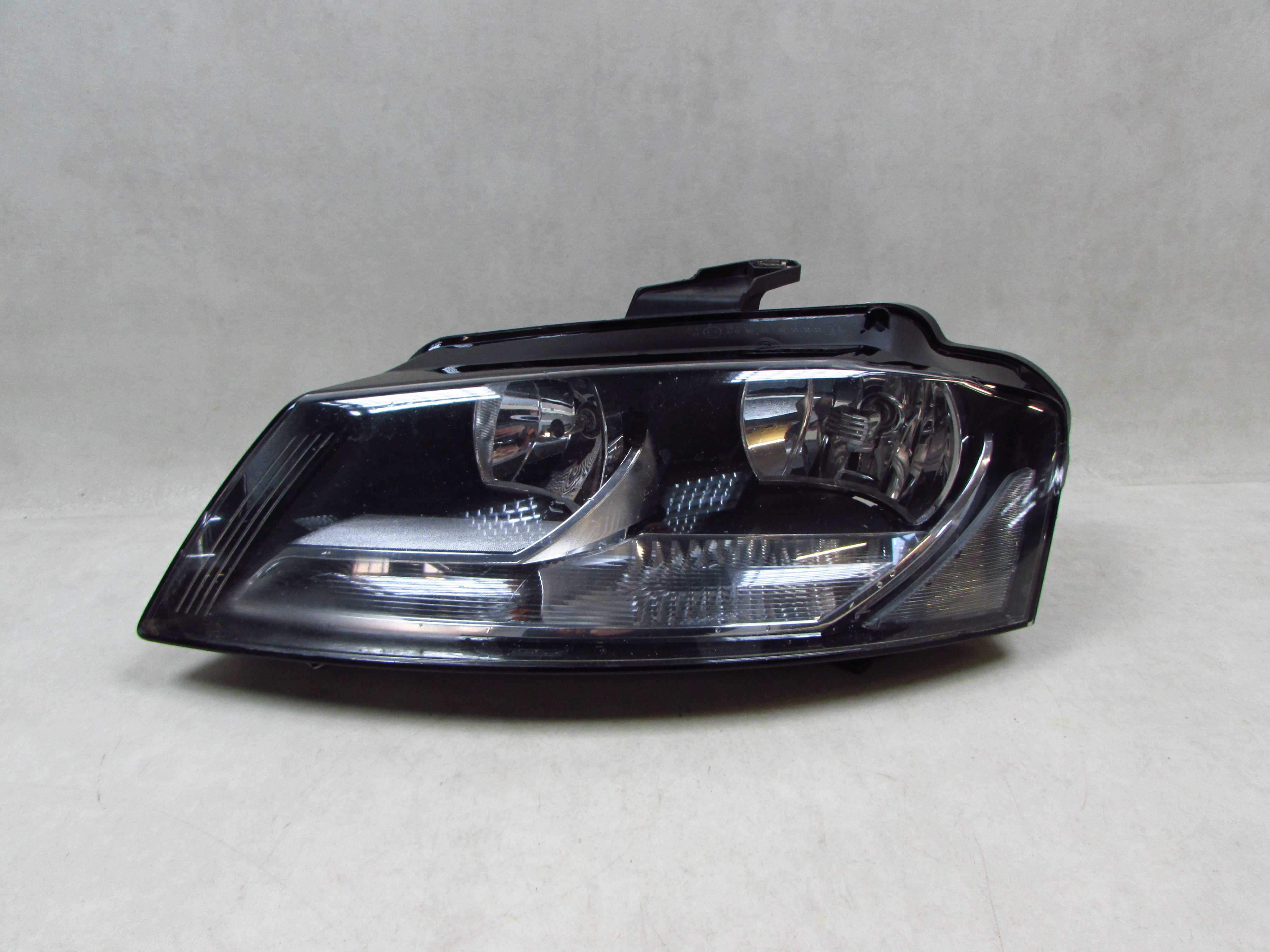 AUDI A3 8P LIFT 08-12 LAMPA PRZOD LEWA 8P0941003 UK