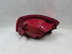 VW PASSAT B6 KOMBI LAMPA TYL LEWA W BLOTNIK 3C9945095N