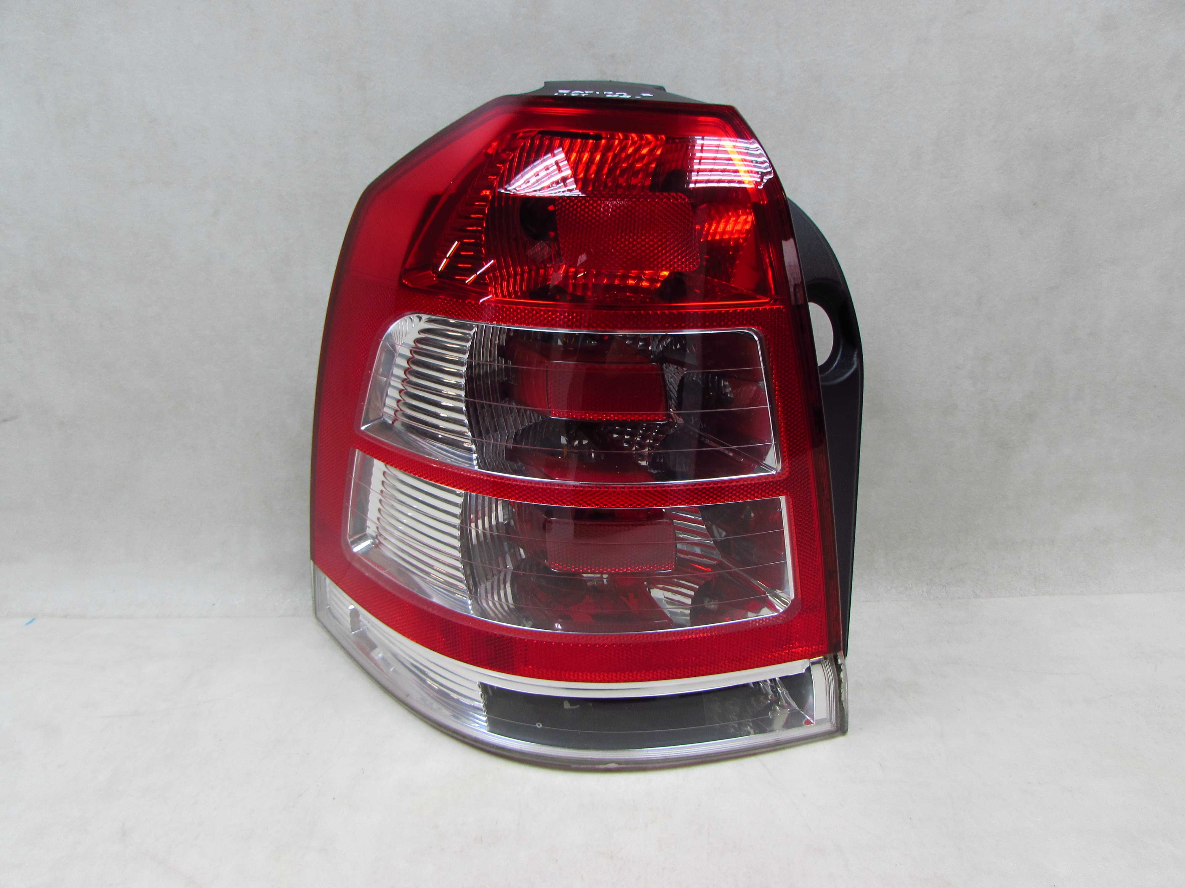 OPEL ZAFIRA B LIFT 08-14 LAMPA TYL LEWA 13260853