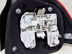 VOLVO S40 II LIFT 07-12 LAMPA TYL LEWA 30744538 EU