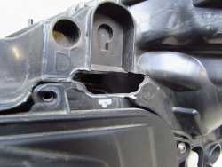 VOLVO S60 II V60 10-13 LAMPA REFLEKTOR PRZOD PRAWY XENON UK USZKODZONY 31299993