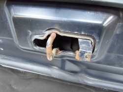 NISSAN QASHQAI J10 LIFT 10-13 MASKA POKRYWA SILNIKA Z11