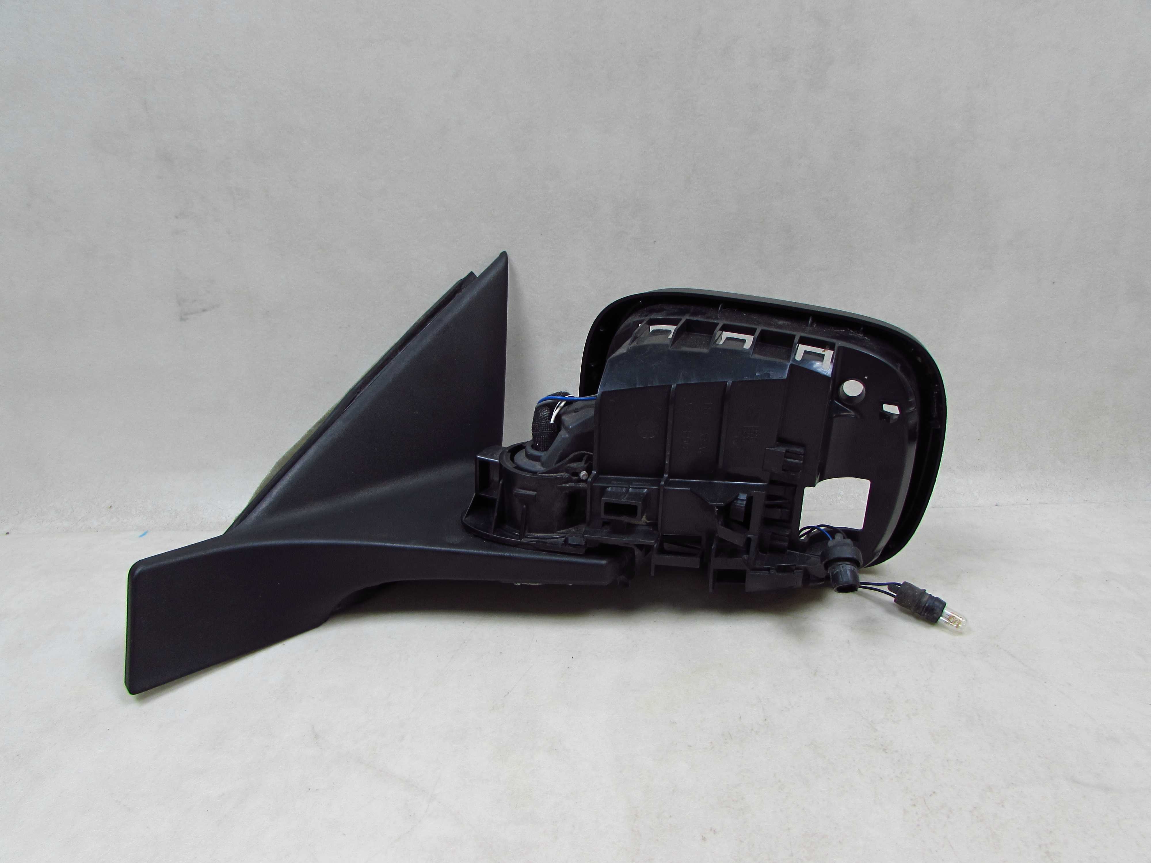 VOLVO V70 III XC70 II LIFT 11-13 LUSTERKO LEWE 14 PIN