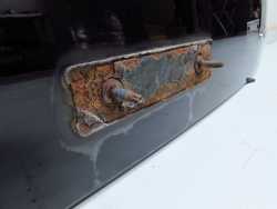 JEEP CHEROKEE KJ LIBERTY LIFT 05-07 KLAPA BAGAZNIKA TYL