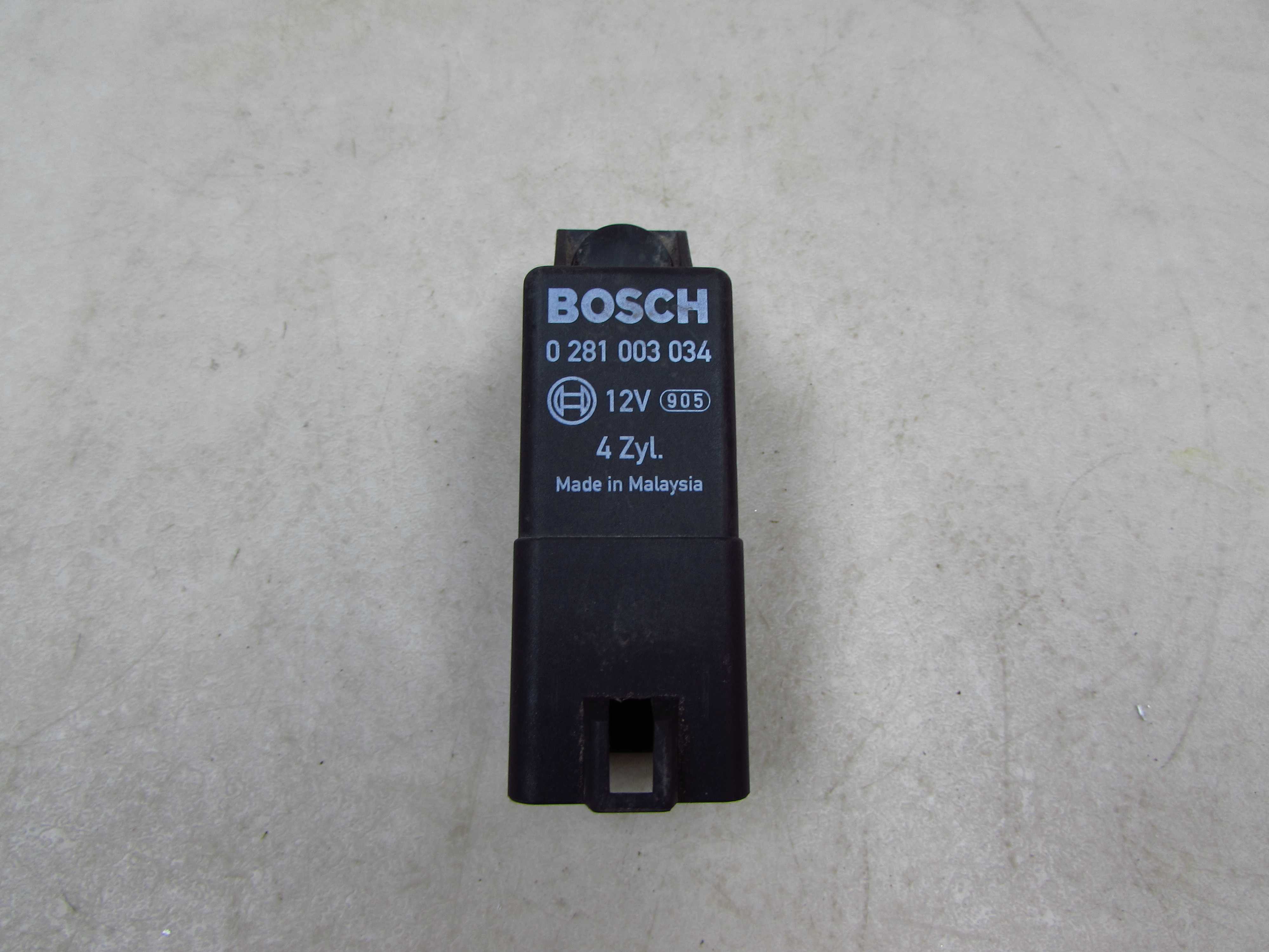 JEEP CHEROKEE KJ LIBERTY 2.8 PRZEKAZNIK SWIEC ZAROWYCH 0281003034 56044671AC