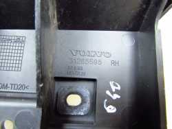 VOLVO S40 II LIFT 07-13 SLIZG MOCOWANIE ZDERZAKA TYL PRAWY 31265595