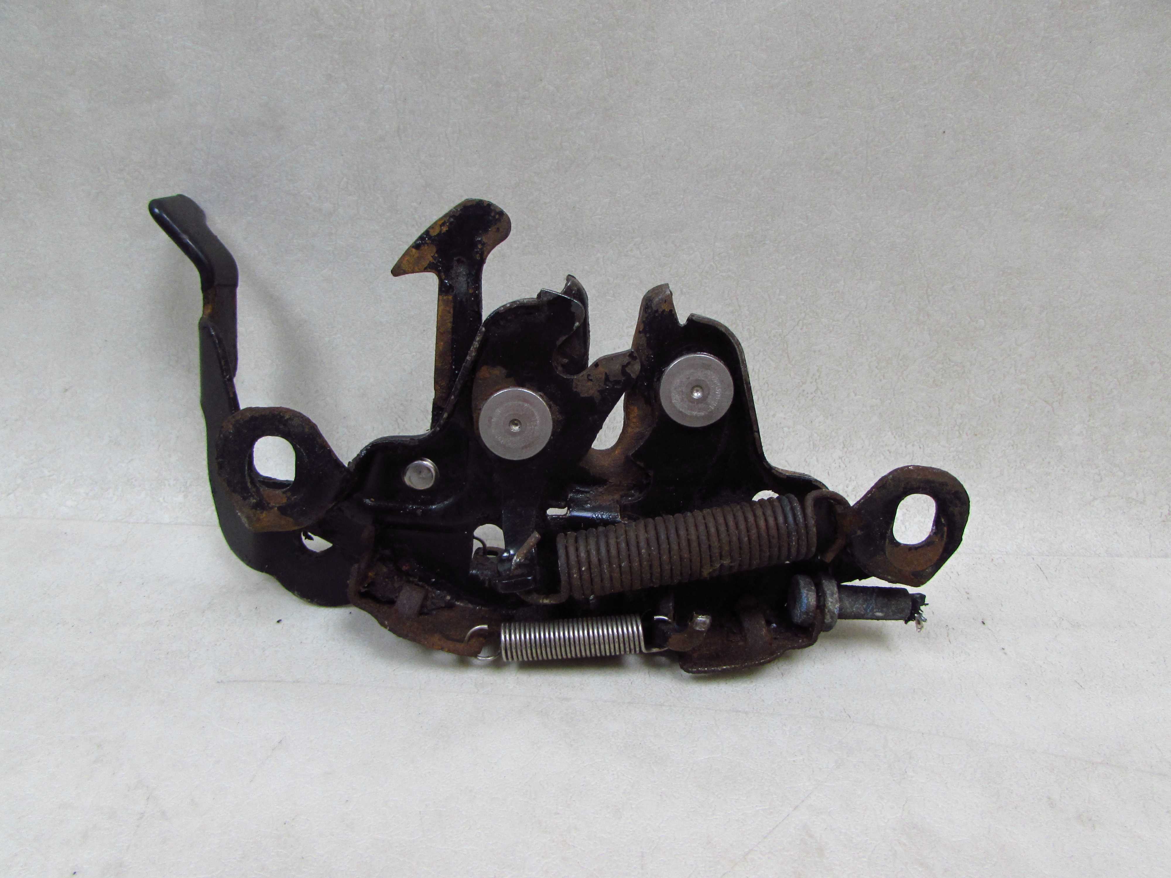 NISSAN QASHQAI J10 06-13 ZAMEK MASKI POKRYWY SILNIKA
