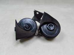 FORD FIESTA VII MK7 08-17 KLAKSON SYGNAL DZWIEKOWY AA6T-13A803-AA