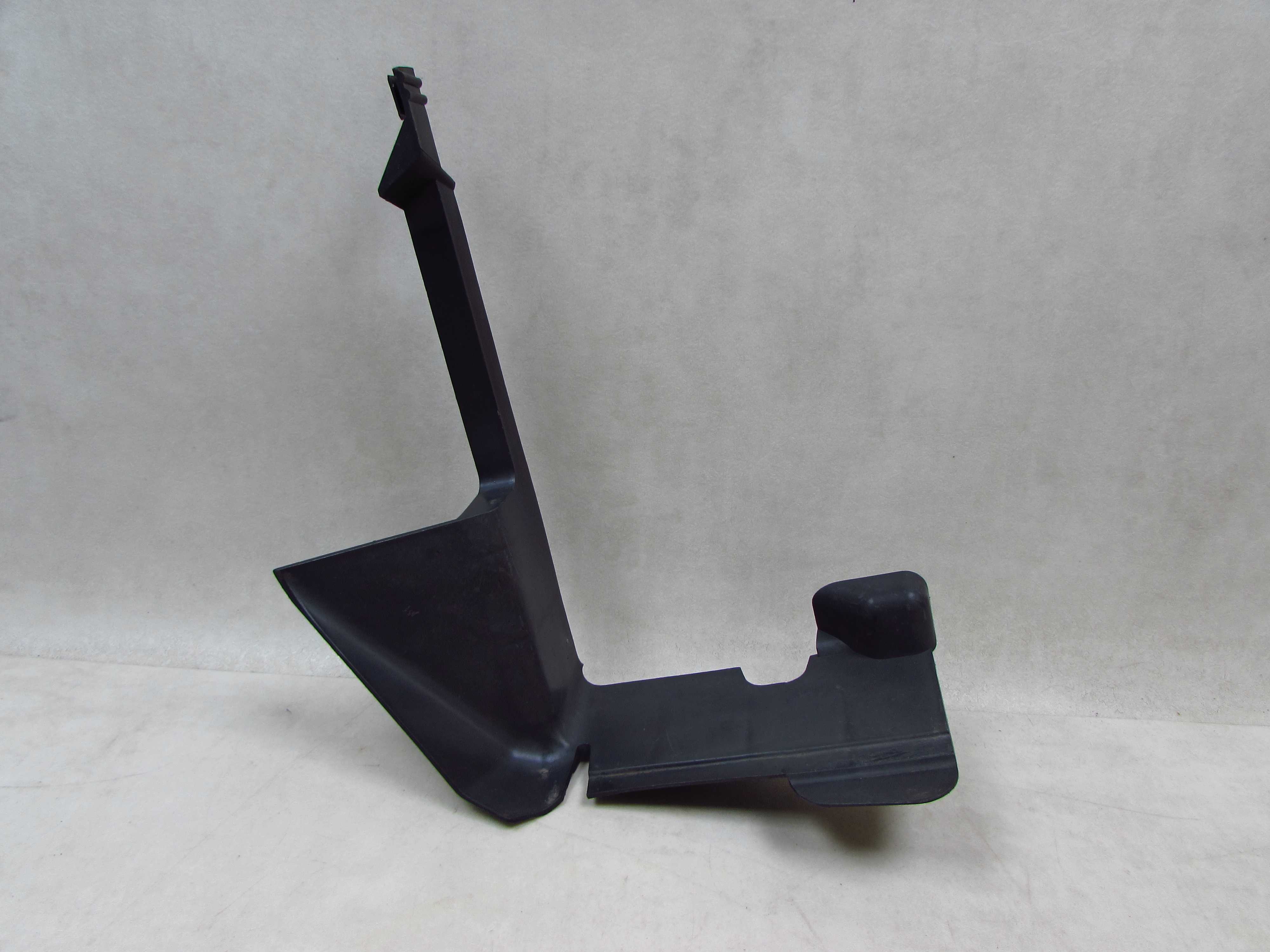 RENAULT KANGOO II 08-13 KIEROWNICA POWIETRZA PRAWA 8200427476