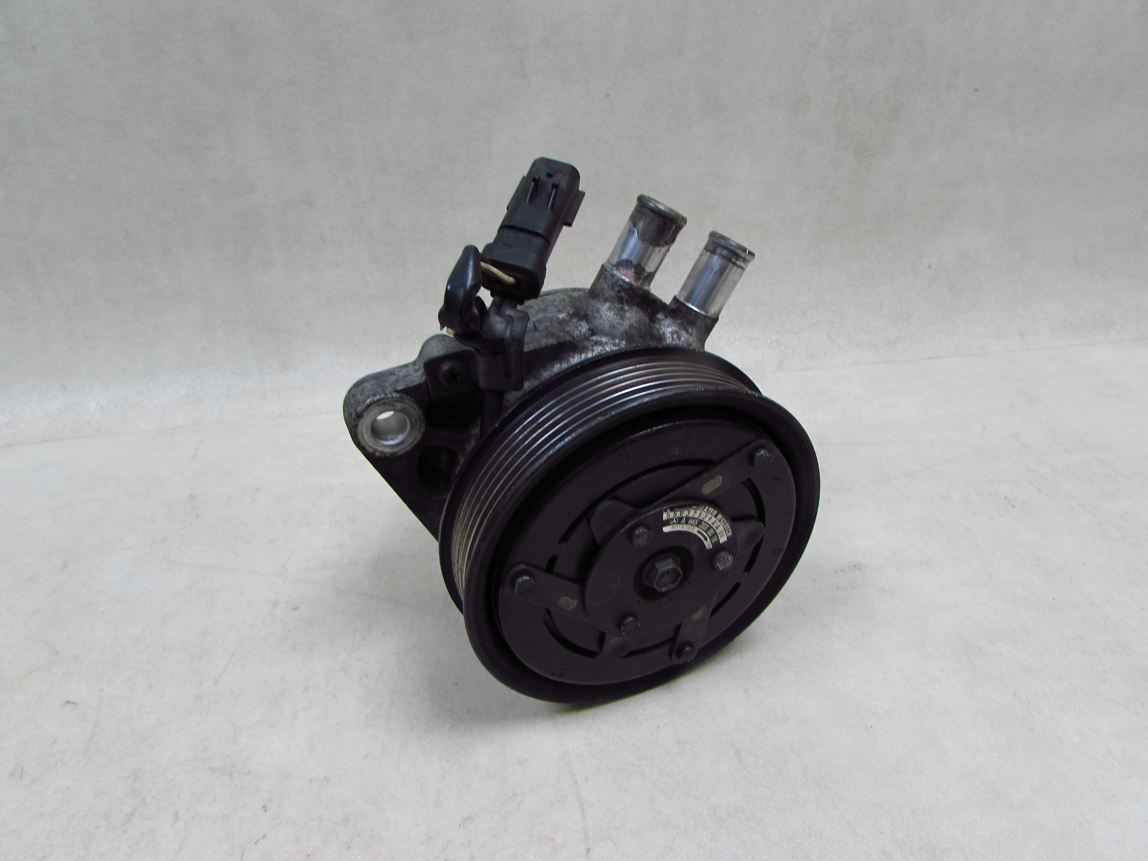 JEEP CHEROKEE LIBERTY KJ 2.8 CRD LAND CRUISER POMPA WODY 418100-0014
