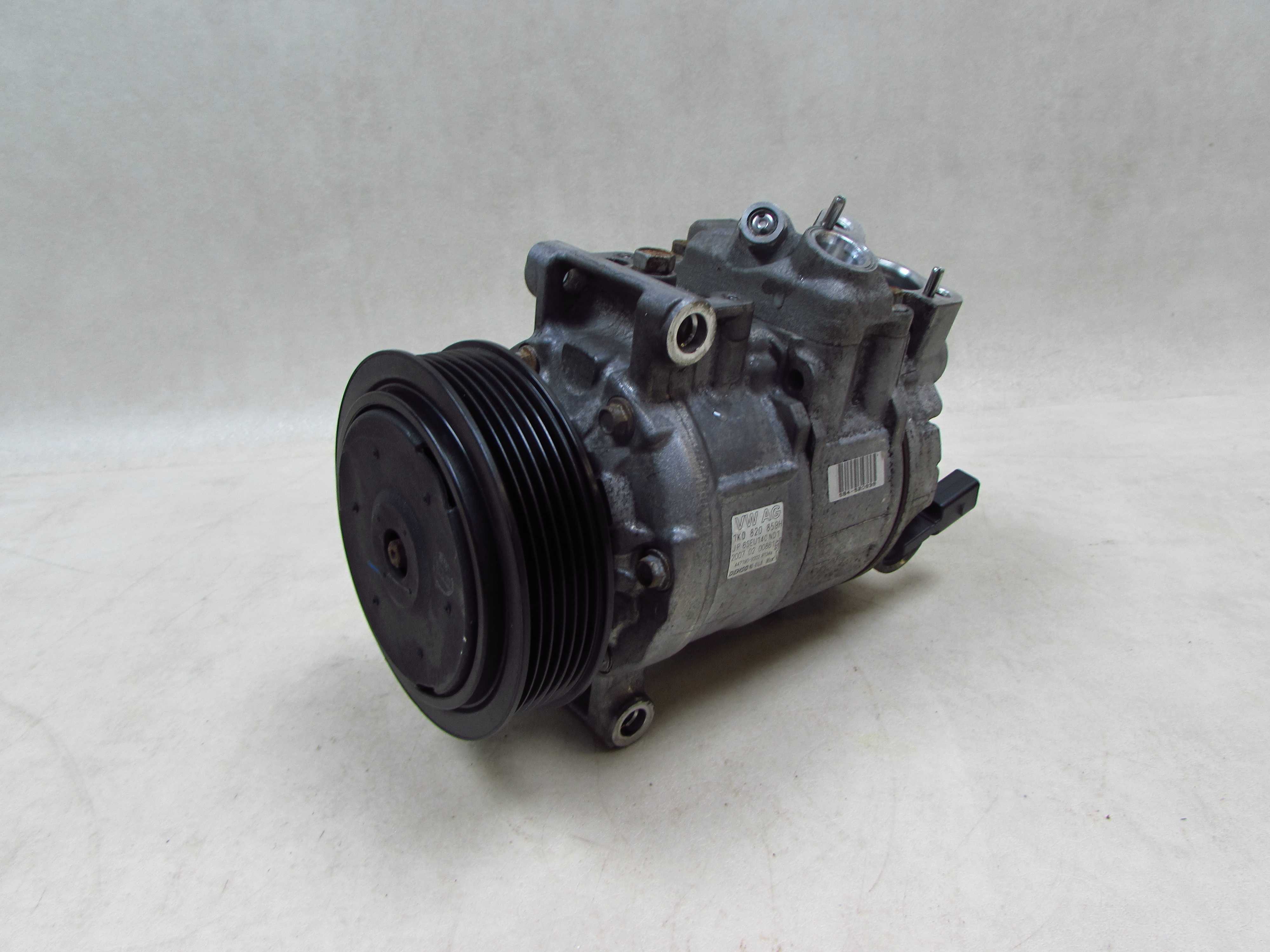 VW AUDI SKODA SEAT 1.6 1.8 2.0 SPREZARKA KOMPRESOR KLIMATYZACJI 1K0820859H
