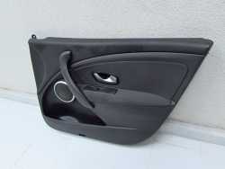 RENAULT MEGANE III KOMBI 08-16 BOCZEK DRZWI PRZOD PRAWY 809003907R