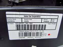 VOLVO C70 II CABRIO 06-13 BOCZEK TAPICERKA TYL PRAWY SKORA BEZOWA 39888500