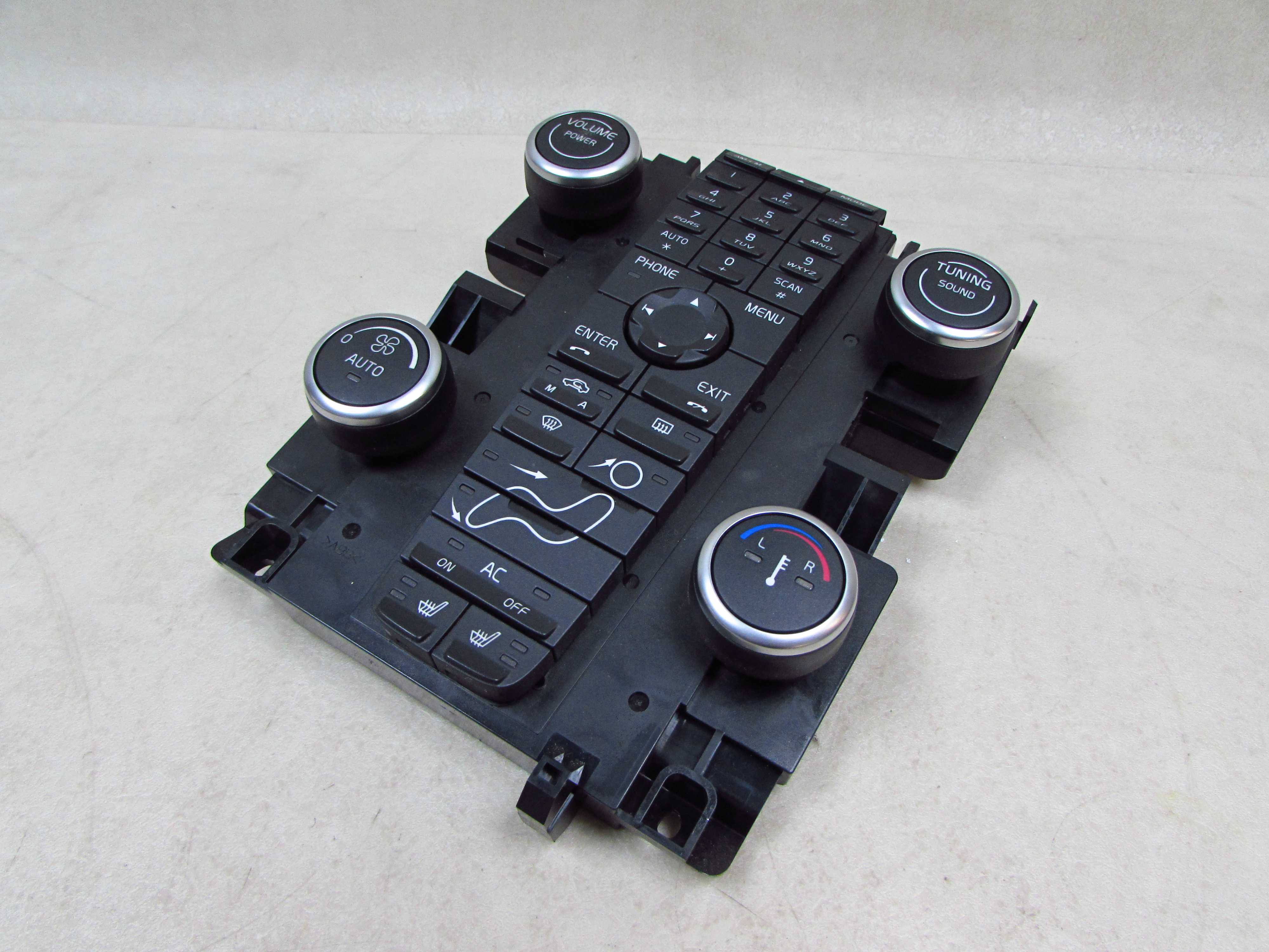 VOLVO C30 S40 II V50 LIFT 07-14 PANEL NAWIEWU KLIMATYZACJI RADIA 30782541