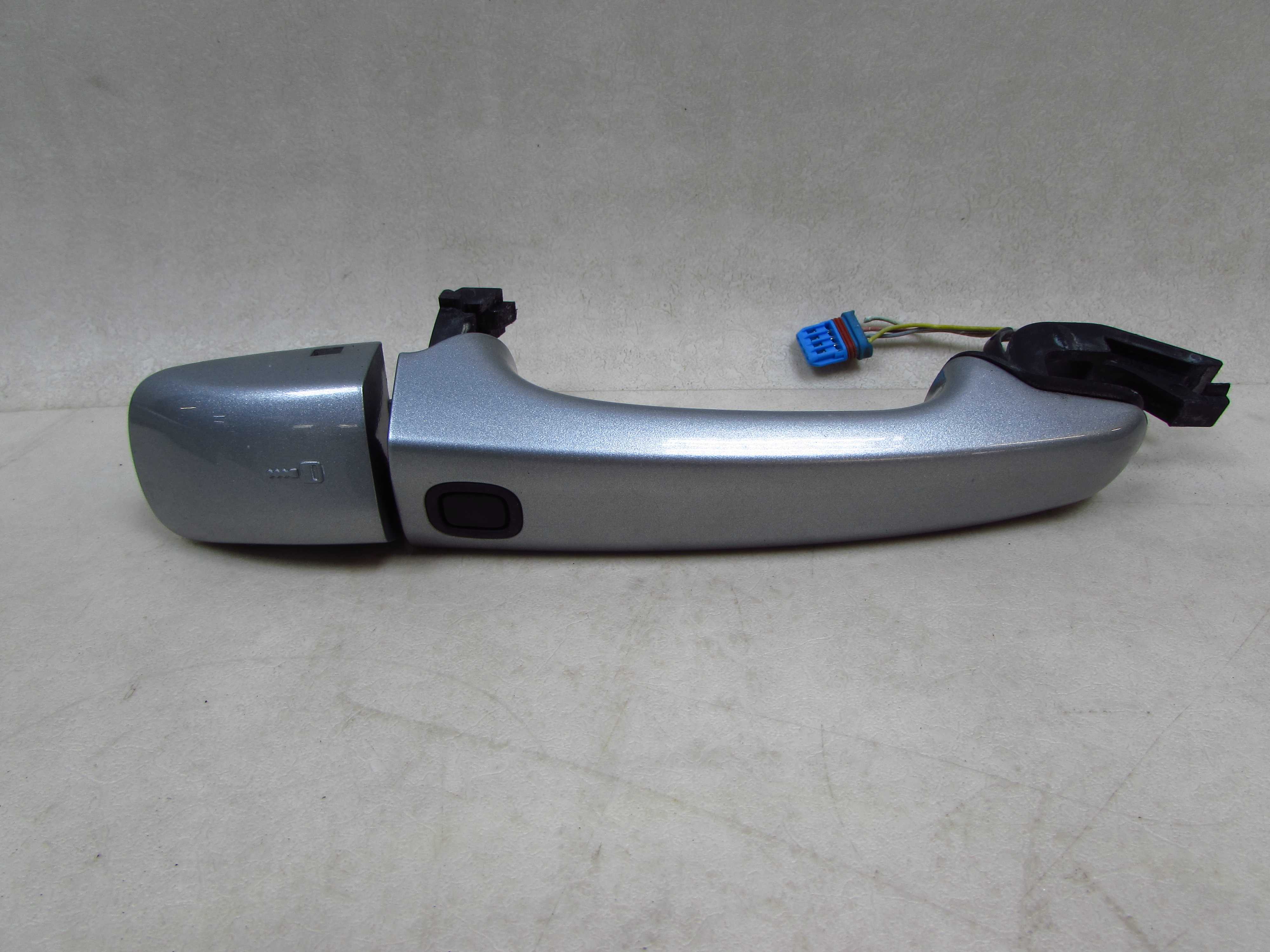 VOLVO C30 C70 S40 V50 V70 XC60 06- KLAMKA ZEWNETRZNA WKLADKA PRZOD KEYLESS 30753786 477 30784963