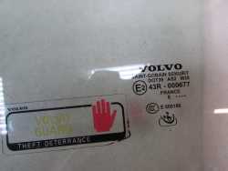 VOLVO C70 06-13 SZYBA DRZWI BOCZNA LEWA 08R 43R-000677
