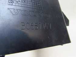 VOLVO C30 S40 V50 C70 KIEROWNICA WLOT POWIETRZA 30657147