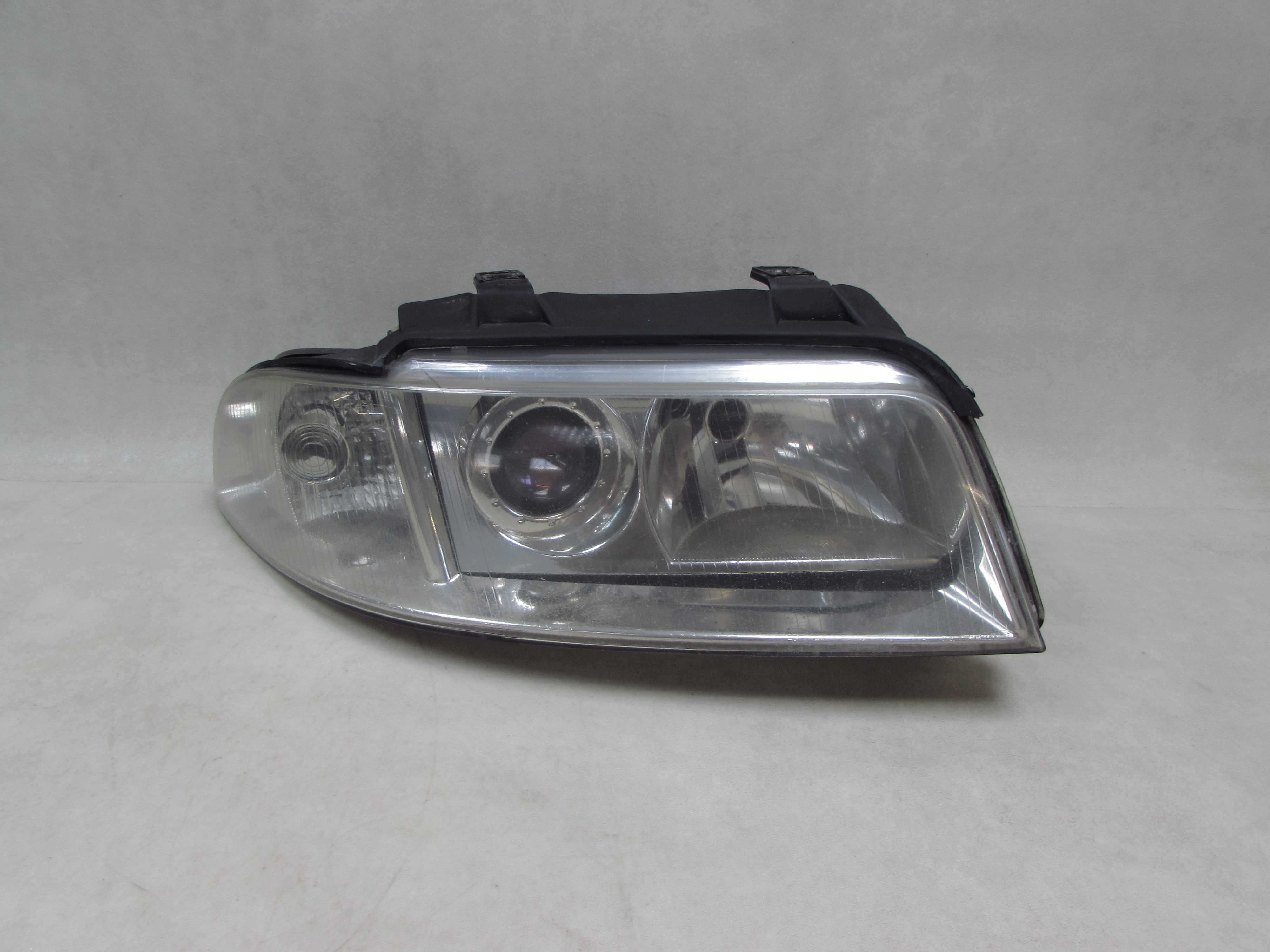 AUDI A4 B5 LIFT 99-02 LAMPA PRZOD PRAWA REFLEKTOR 8D0941004 EUROPA