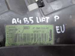 AUDI A4 B5 LIFT 99-02 LAMPA PRZOD PRAWA REFLEKTOR 8D0941004 EUROPA