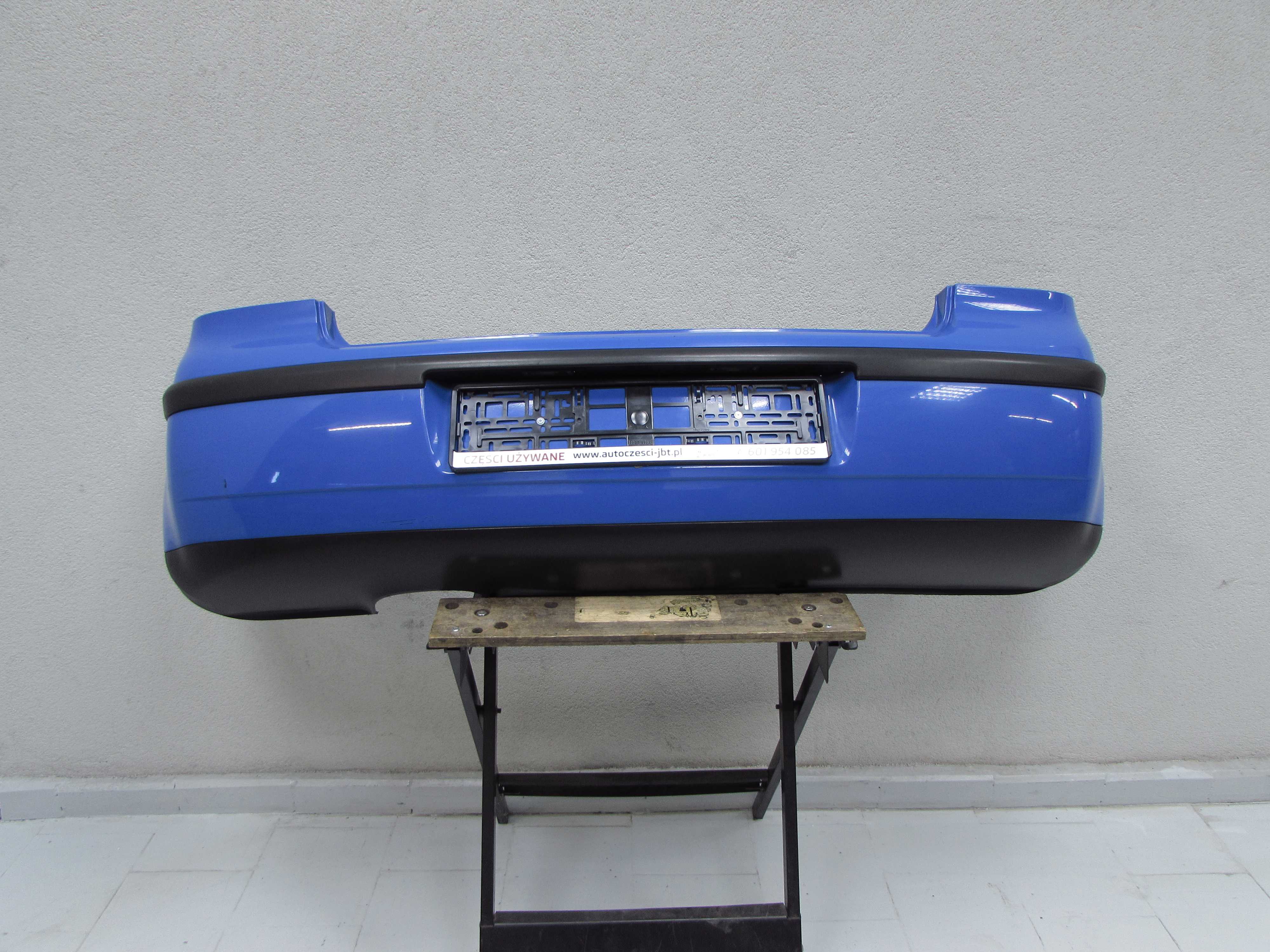 VW POLO IV 9N ZDERZAK TYL KPL LA5F 01-05
