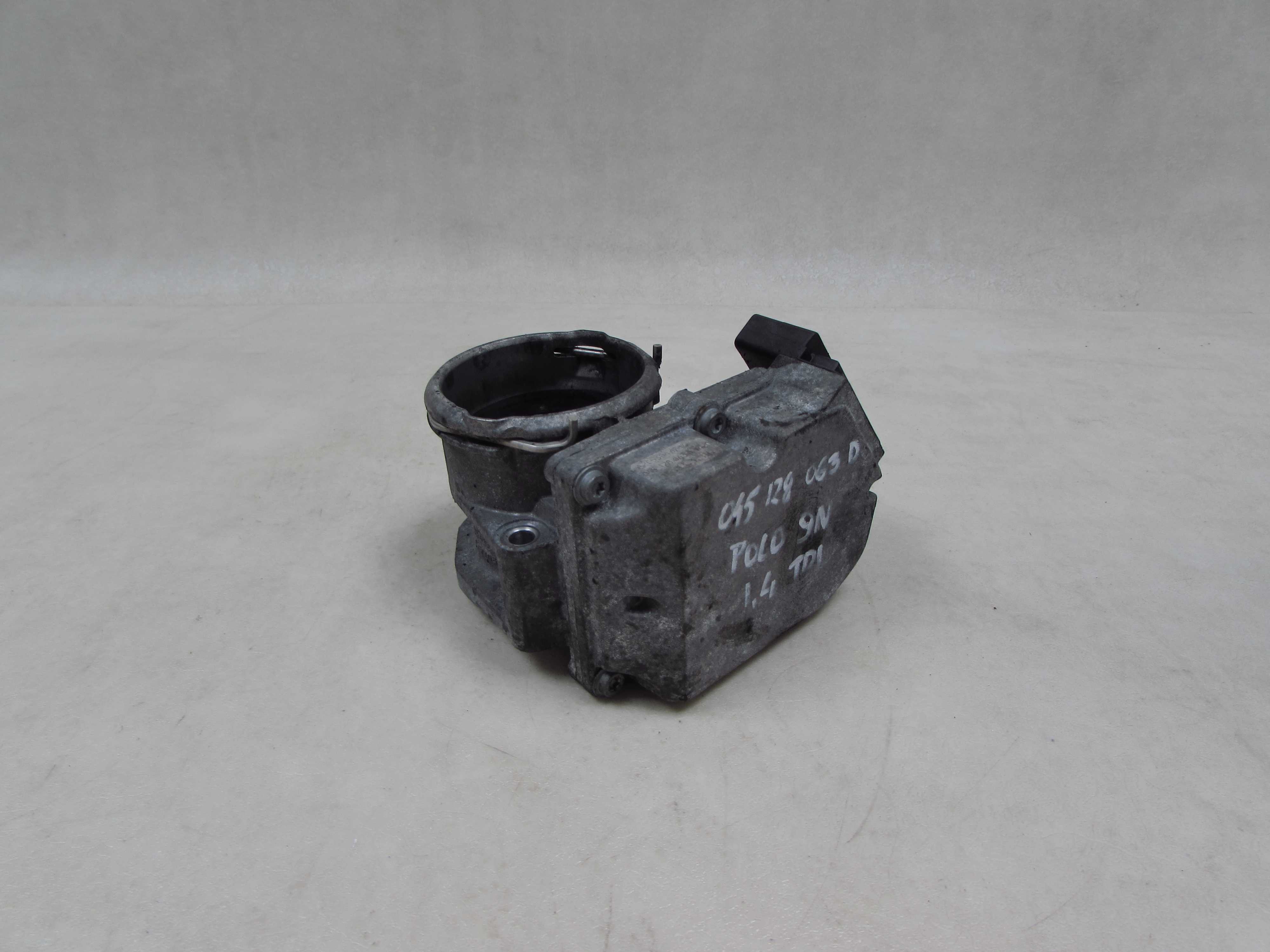 VW AUDI SEAT SKODA 1.4 TDI PRZEPUSTNICA POWIETRZA 045128063D