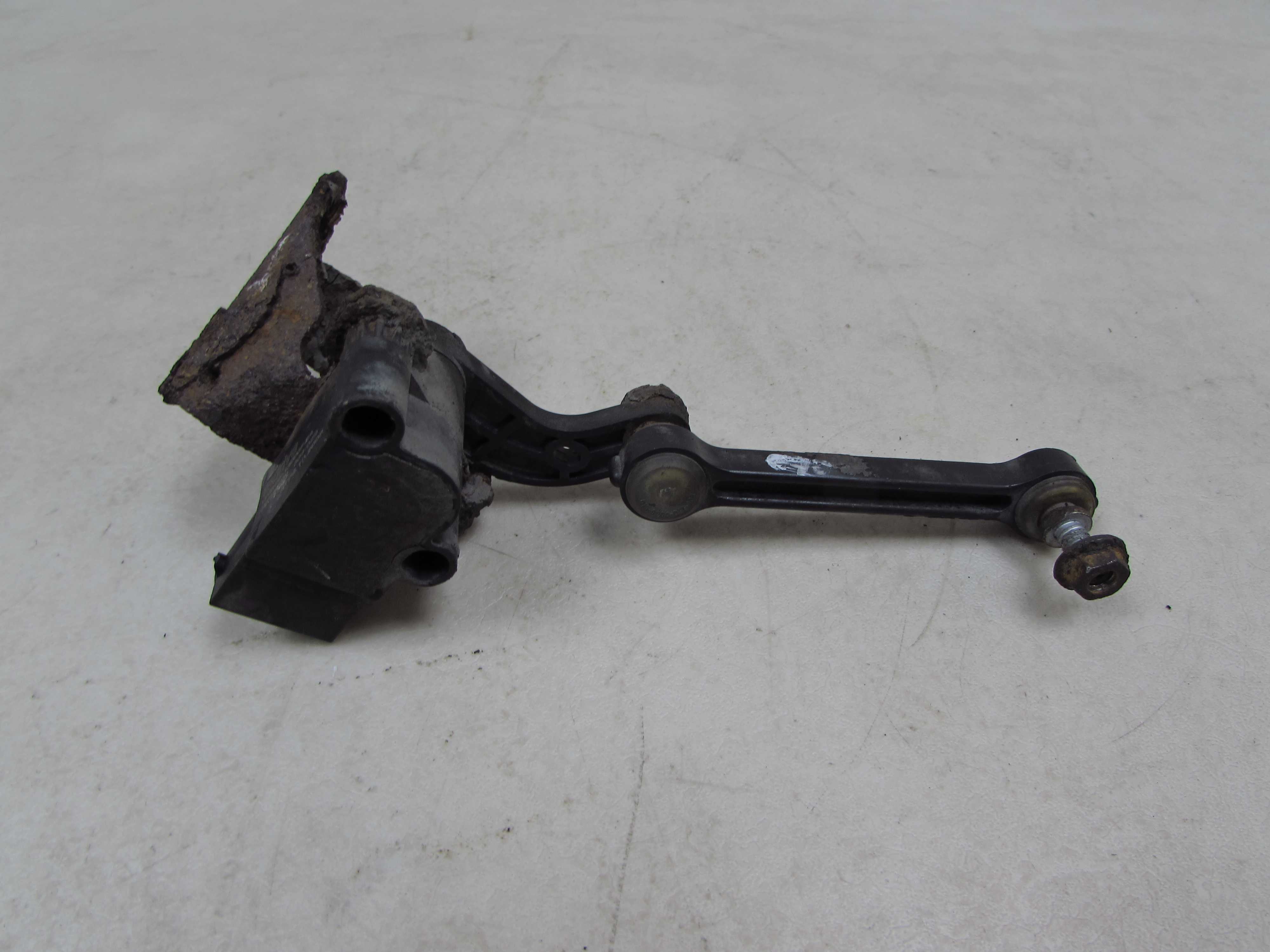 VOLVO C30 C70 II V70 S60 II V60 XC KUGA CZUJNIK POZIOMOWANIA SWIATEL XENON 3M5F-13D007-EA