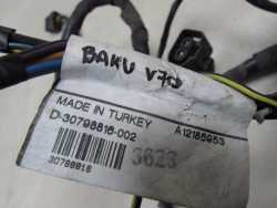 VOLVO V70 07-16 WIAZKA INSTALACJA ZBIORNIKA 30798816