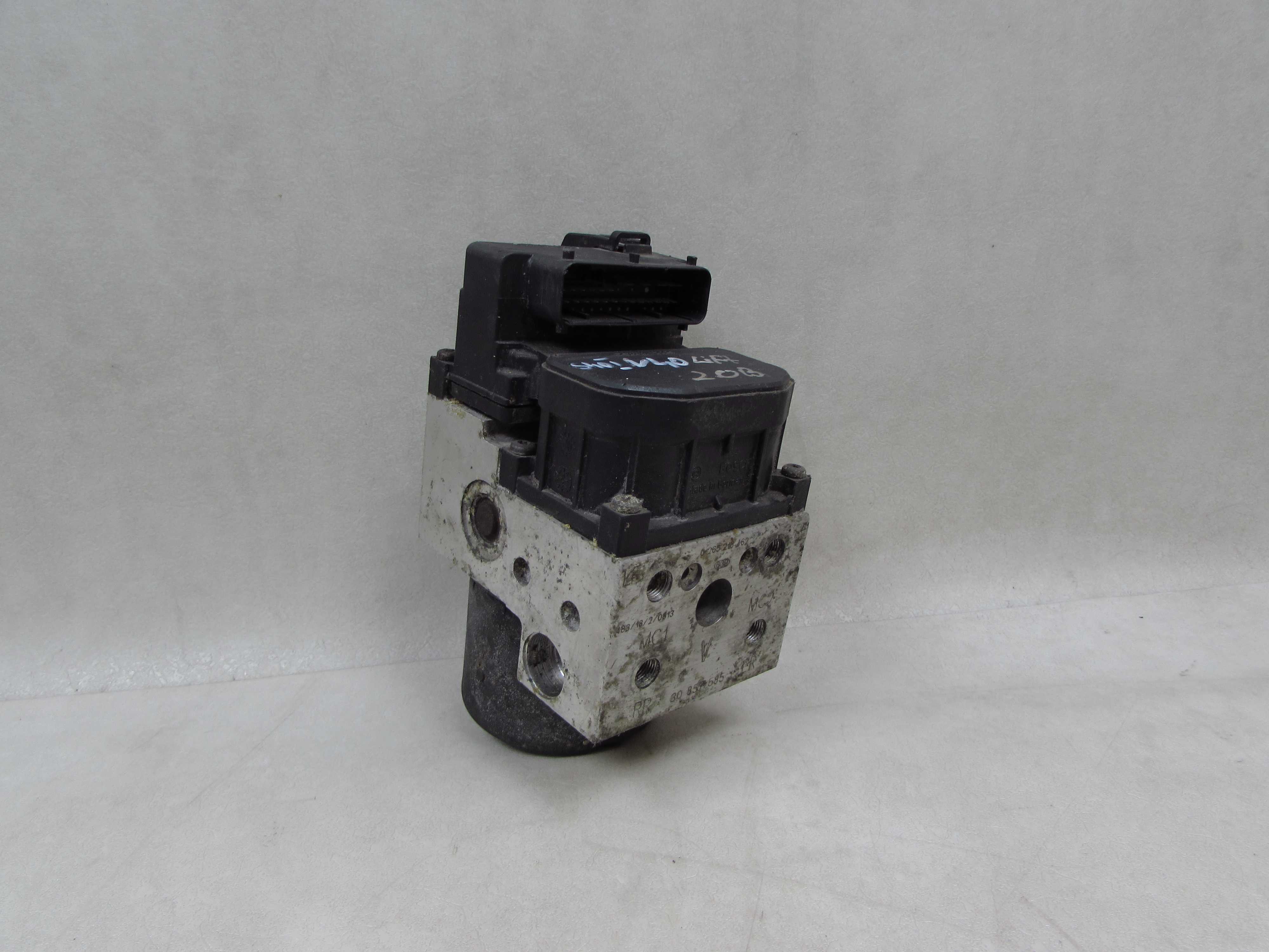 VOLVO V40 S40 I 95-04 POMPA STEROWNIK ABS 30857585 0265216462