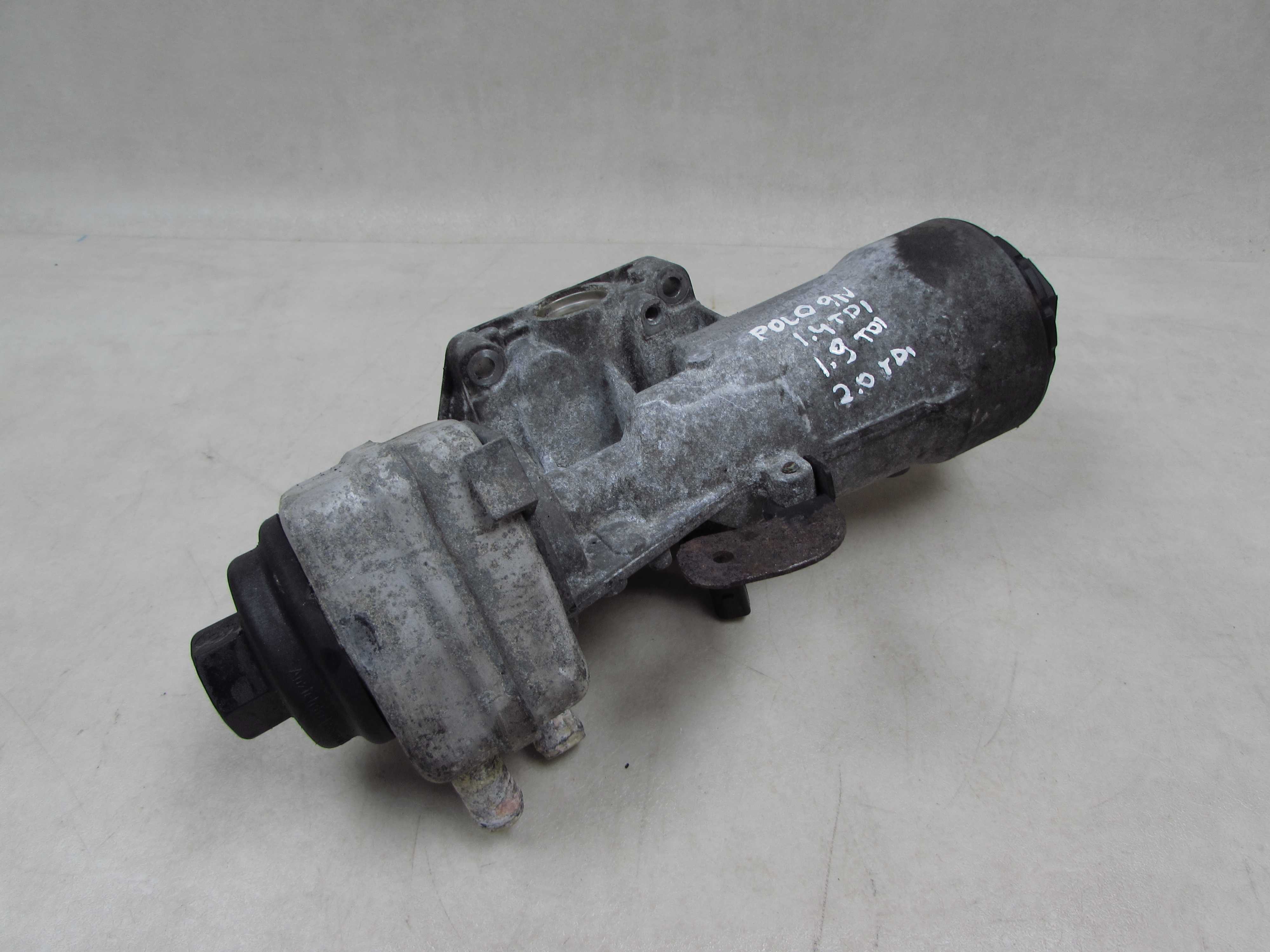 VW AUDI 1.4 1.9 2.0 TDI OBUDOWA FILTRA OLEJU 045115389C