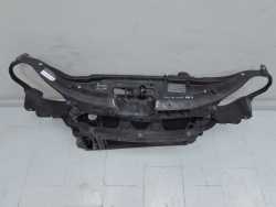 VW POLO IV 9N 1.4 TDI WZMOCNIENIE CHLODNICE PAS 6Q0805588 01-05
