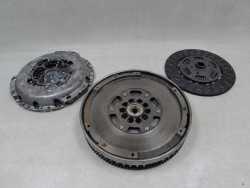 AUDI A6 C6 2.7 3.0 TDI 04-11 SPRZEGLO TARCZA DOCISK KOLO DWUMASOWE 324037110 124039310
