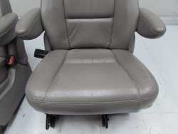 CHRYSLER GRAND VOYAGER IV 02-07 FOTELE KAPITANSKIE TYL PRAWY LEWY SKORA