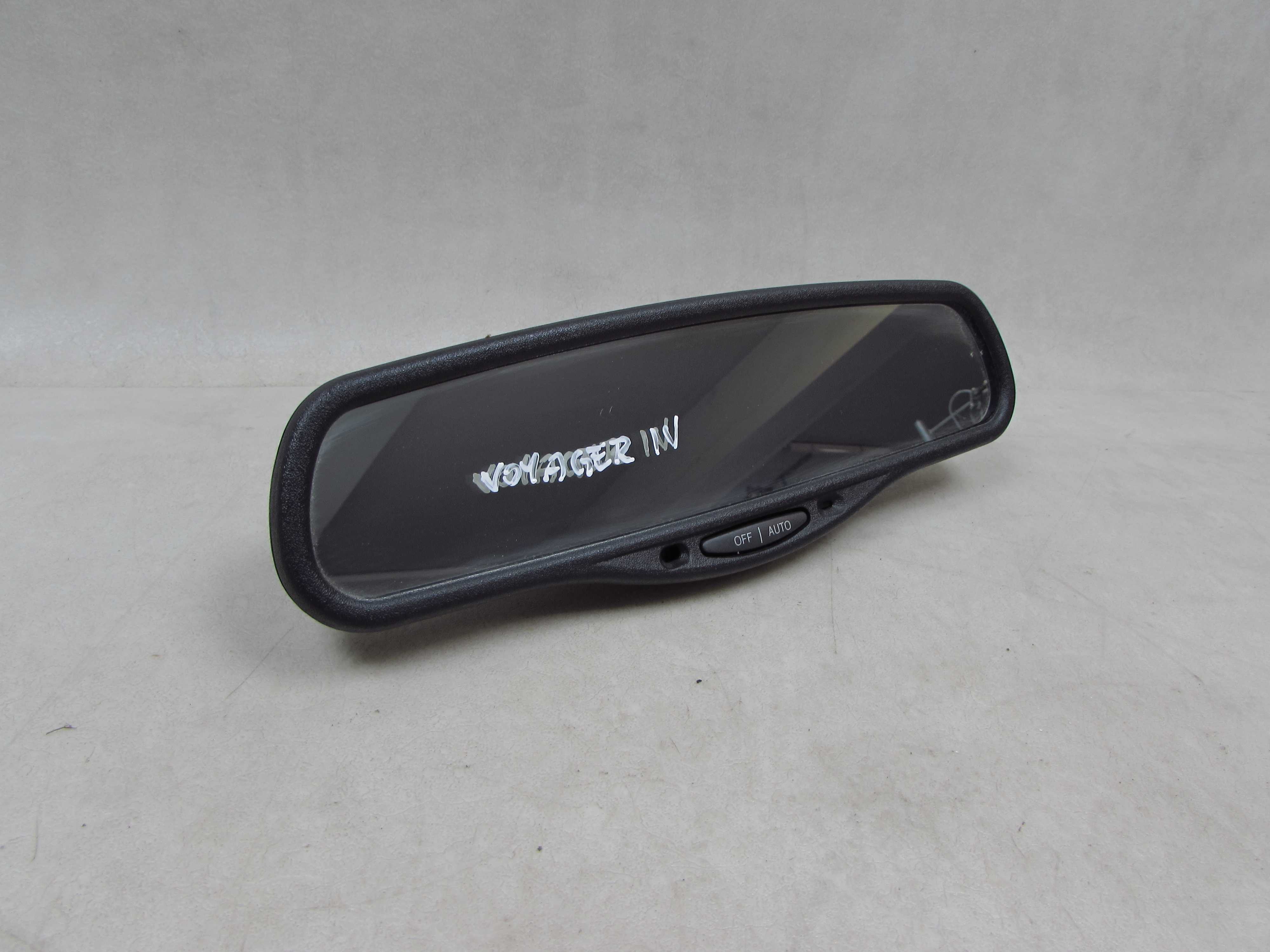 CHRYSLER GRAND VOYAGER IV 00-07 LUSTERKO WSTECZNE WEWNETRZNE FOTOCHROM 04805572AA