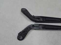 CHRYSLER GRAND VOYAGER 00-07 RAMIE RAMIONA WYCIERACZEK PRZOD 04717365B 04717364B