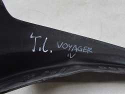 CHRYSLER GRAND VOYAGER 00-07 CHLAPACZ TYL LEWY TYLNY