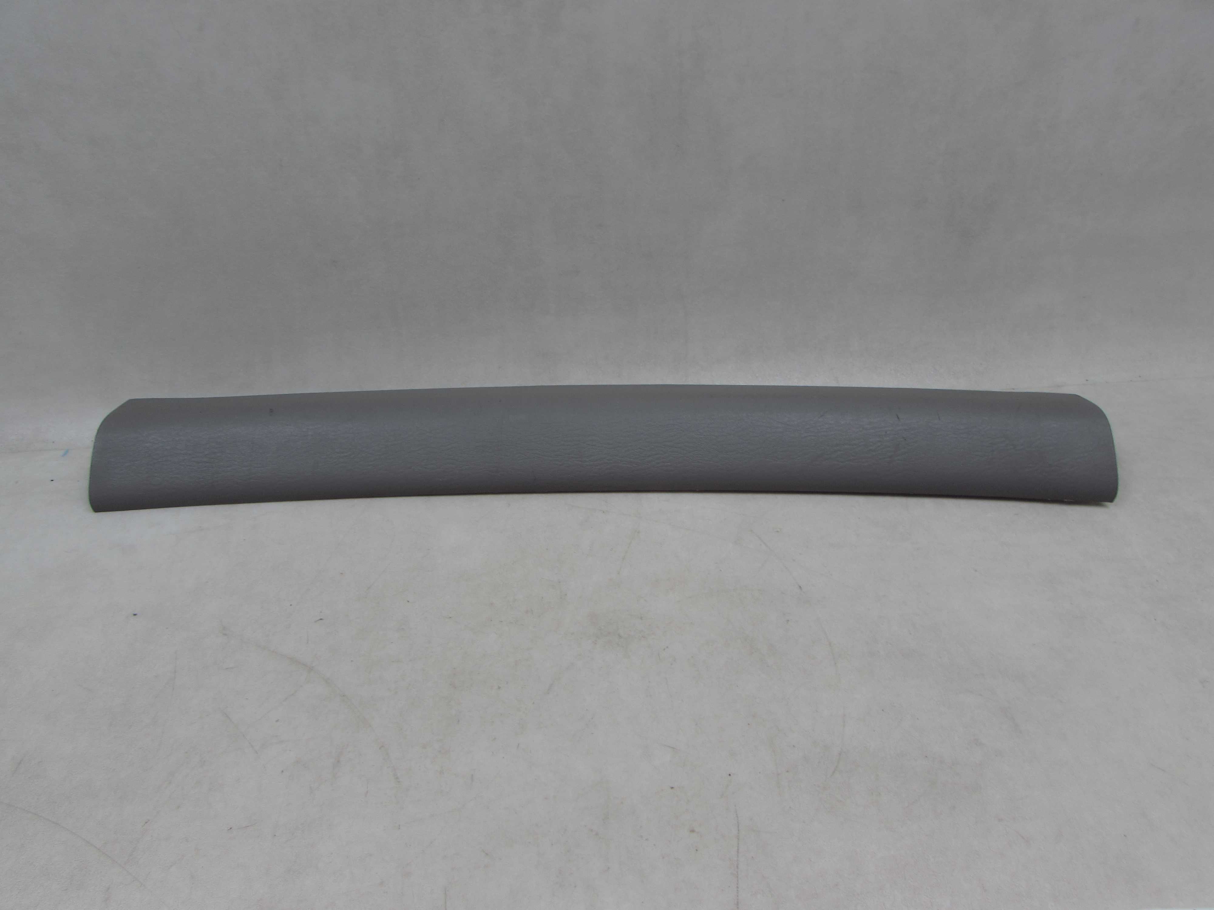 CHRYSLER GRAND VOYAGER IV 00-07 LISTWA OSLONA PODSUFITKI TYL