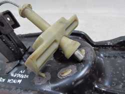 CHRYSLER GRAND VOYAGER IV 00-07 WINDA KOLA ZAPASOWEGO 04860958