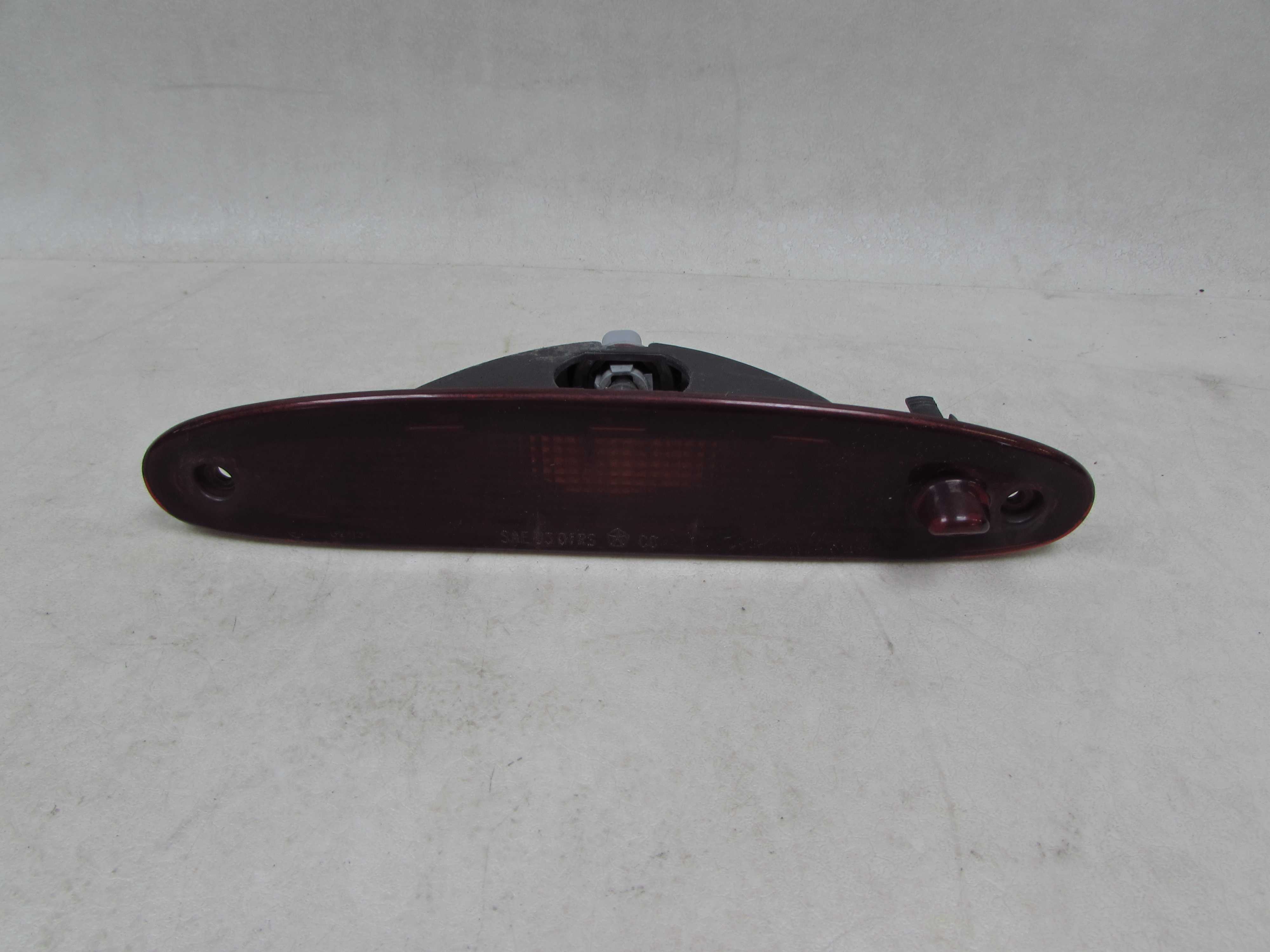 CHRYSLER GRAND VOYAGER IV 00-07 LAMPA SWIATLO 3 STOP 4857214