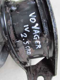 CHRYSLER GRAND VOYAGER IV 2.5 00-07 LAPA PODUSZKA SILNIKA 04861308