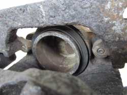 CHRYSLER GRAND VOYAGER IV 2.5 00-07 ZACISK HAMULCOWY PRZOD PRAWY