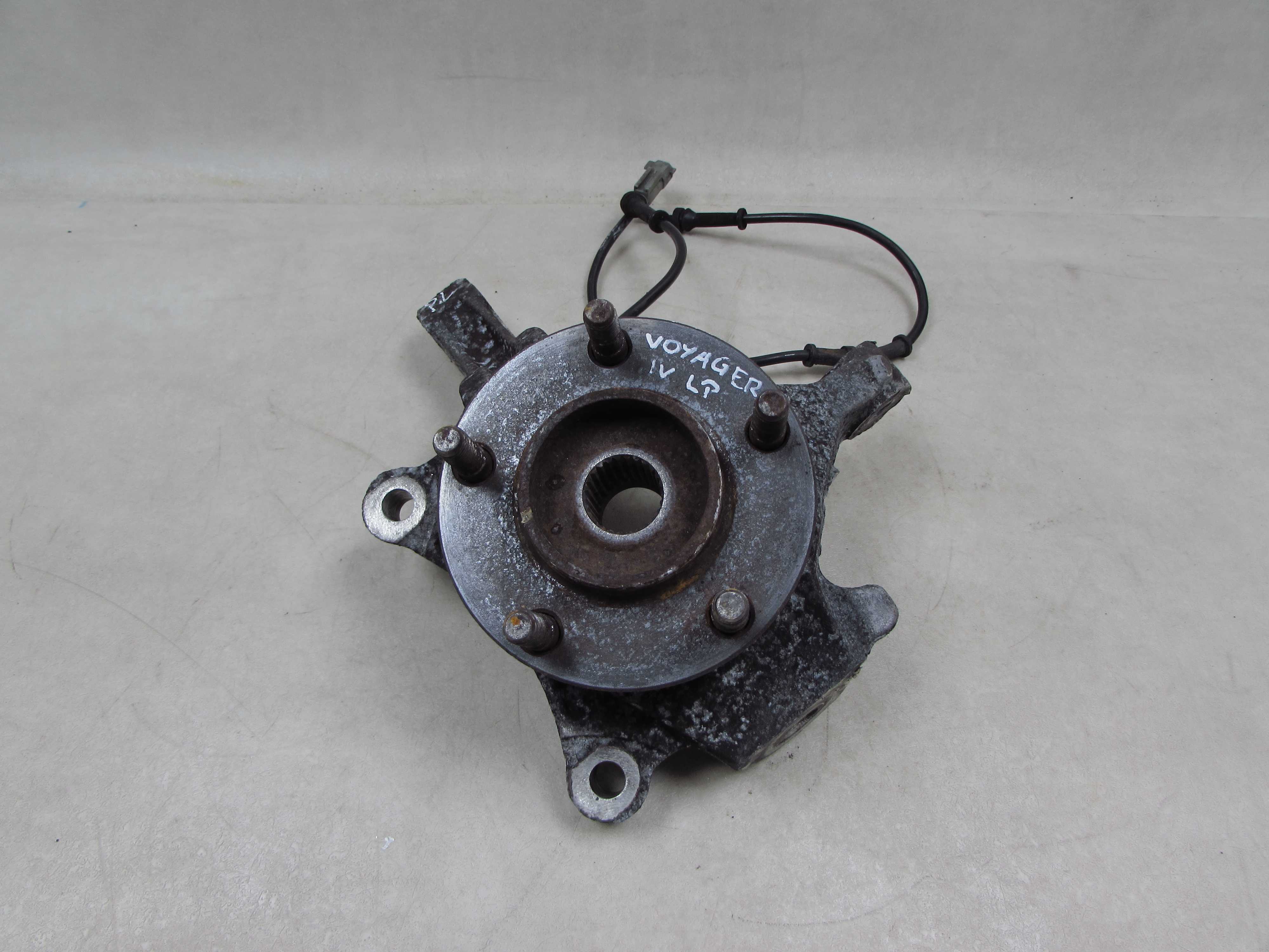 CHRYSLER GRAND VOYAGER IV 2.5 00-07 PIASTA ZWROTNICA PRZOD LEWA 04694949