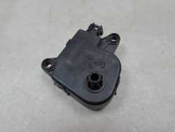 CHRYSLER GRAND VOYAGER IV 00-07 SILNICZEK NAGRZEWNICY 04885465AA