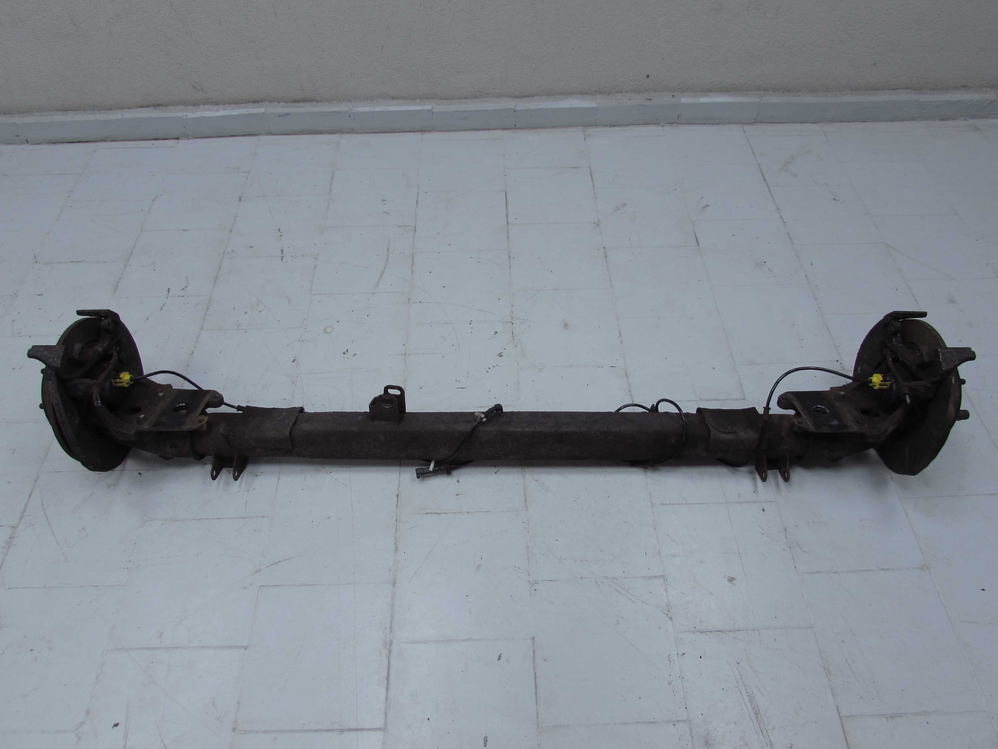 CHRYSLER GRAND VOYAGER IV 00-07 BELKA ZAWIESZENIA TYL