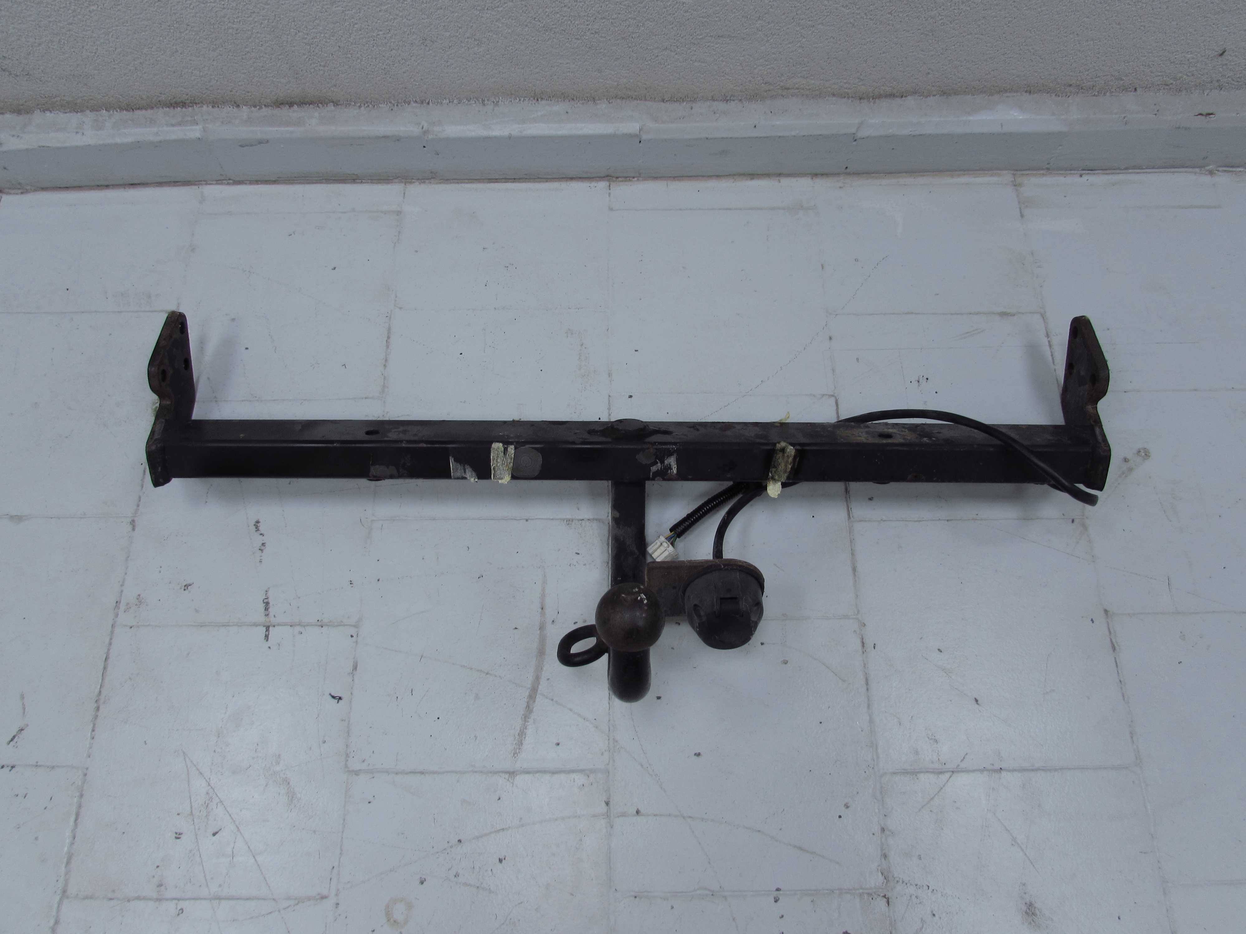 LAND ROVER FREELANDER 96-06 HAK HOLOWNICZY