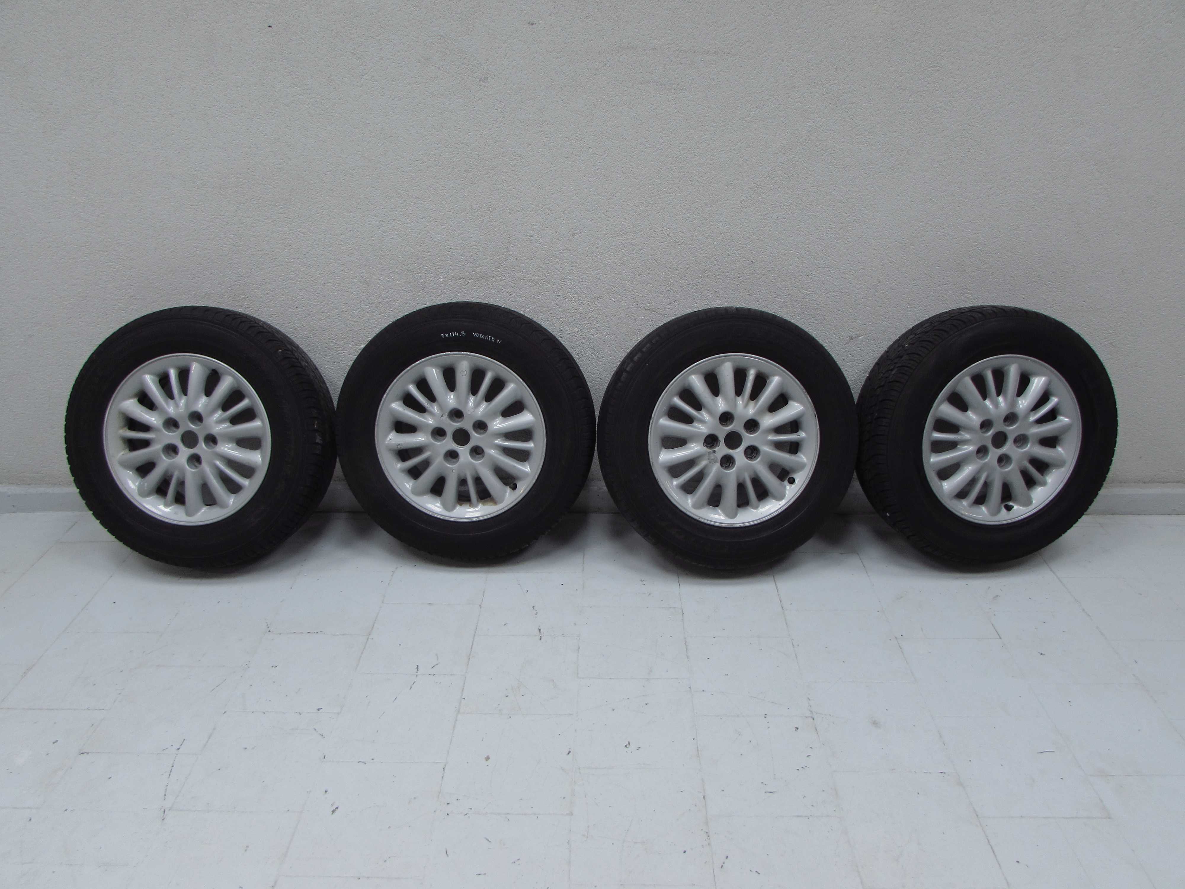 CHRYSLER GRAND VOYAGER IV 00-07 KOLA FELGI ALUMINIOWE 16X6,5J 5X114,3 215/65 16"