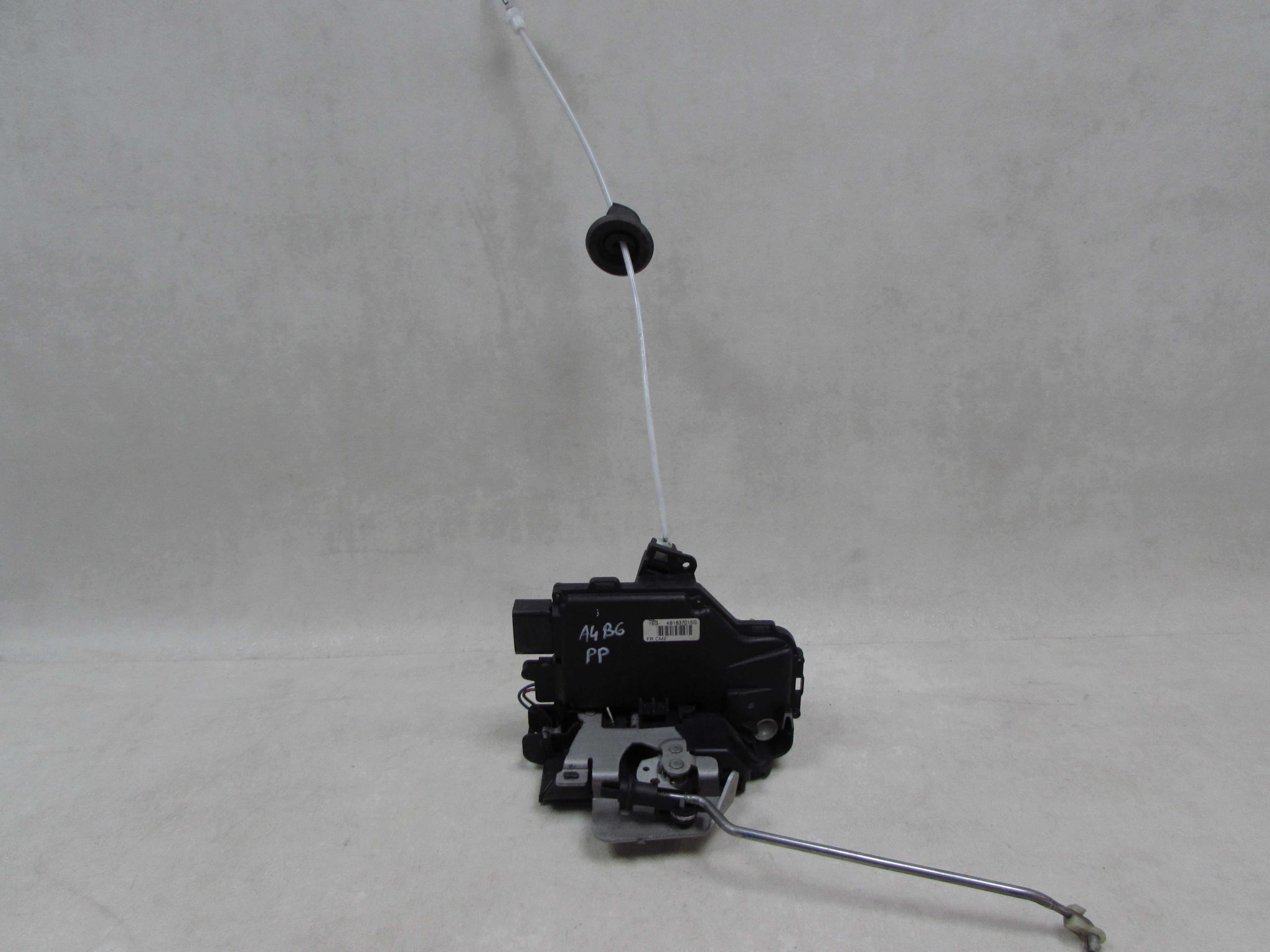 AUDI A4 B6 01-05 ZAMEK DRZWI PRZOD LEWY 9 PIN 4B1837015G