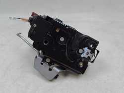 AUDI A4 B6 01-05 ZAMEK DRZWI TYL LEWY 7 PIN 8E0839015