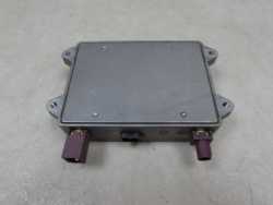 AUDI A4 B6 01-05 WZMACNIACZ ANTENY 8E0035456B