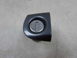 AUDI A4 B6 01-05 WKLADKA ZAMEK KLUCZYK LEWA STRONA 8E1837063