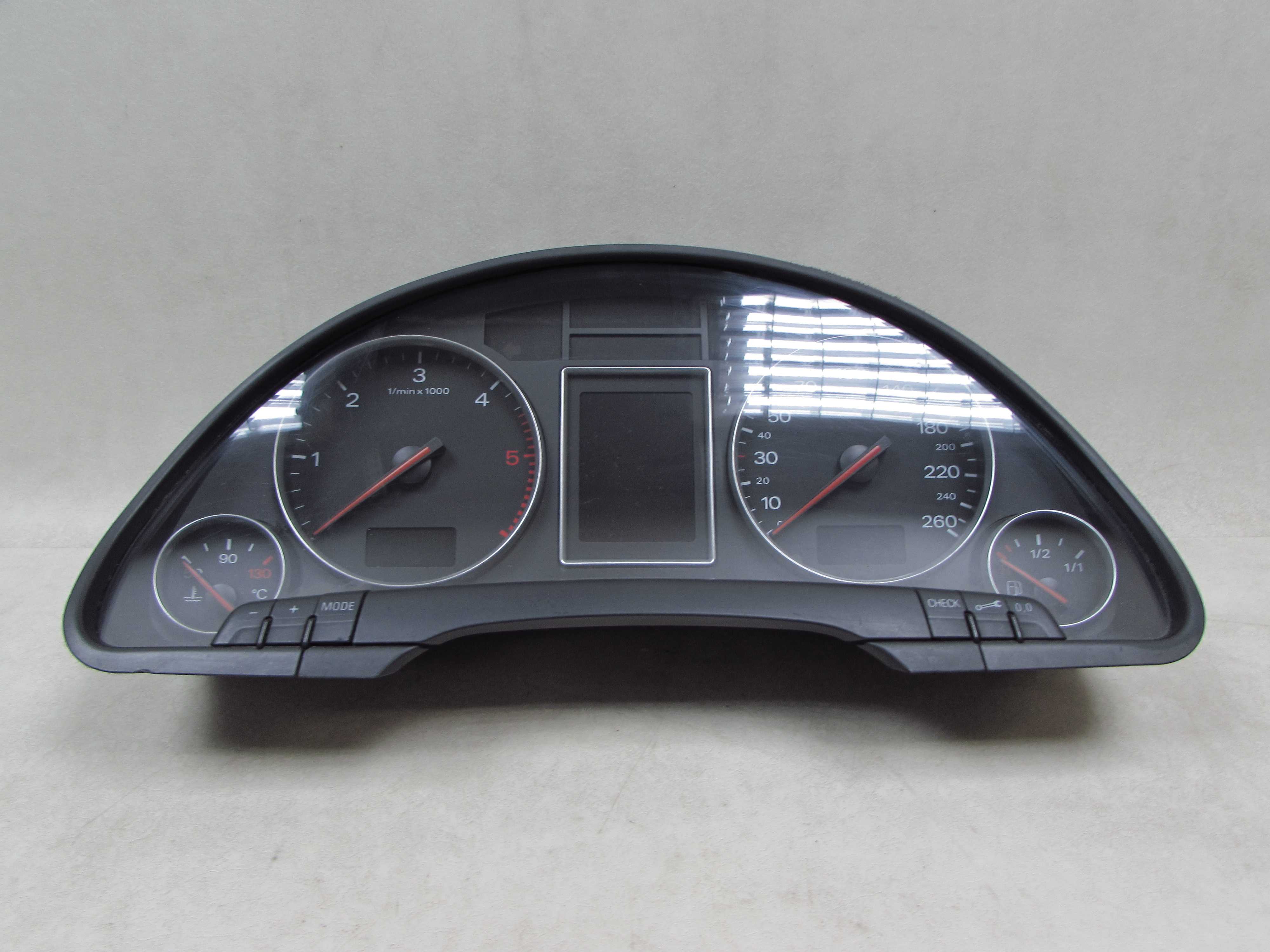 AUDI A4 B6 1.9 TDI 01-05 LICZNIK ZEGAR OBROTOMIERZ 8E0920930T